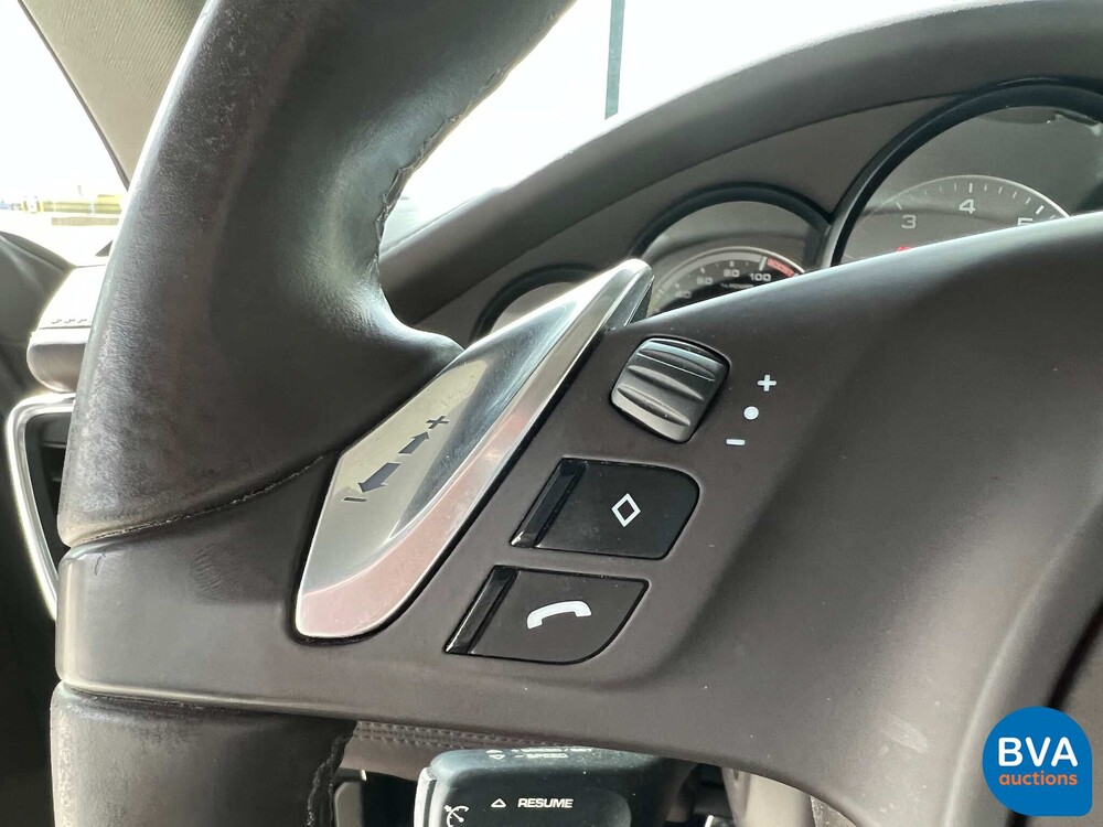 Porsche Panamera GTS e-Hybrid 416pk Plug-In-Hybrid 2014 FAC.