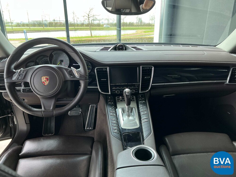 Porsche Panamera GTS e-Hybrid 416pk Plug-In-Hybrid 2014 FAC.
