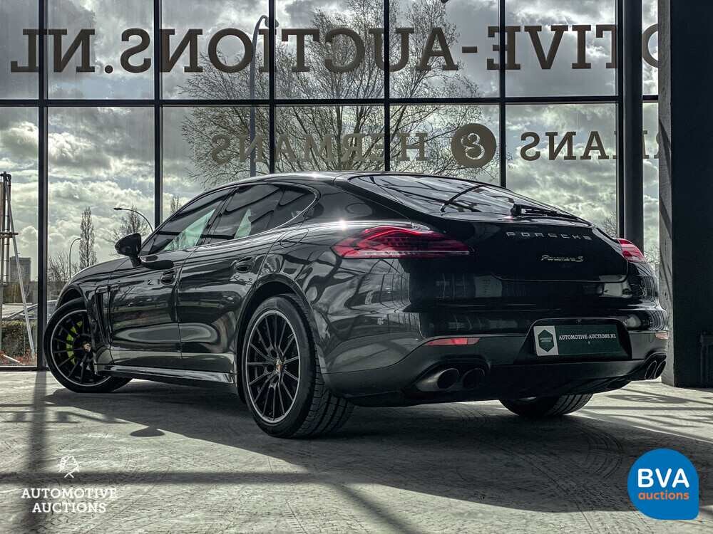Porsche Panamera GTS e-Hybrid 416pk Plug-In-Hybrid 2014 FAC.
