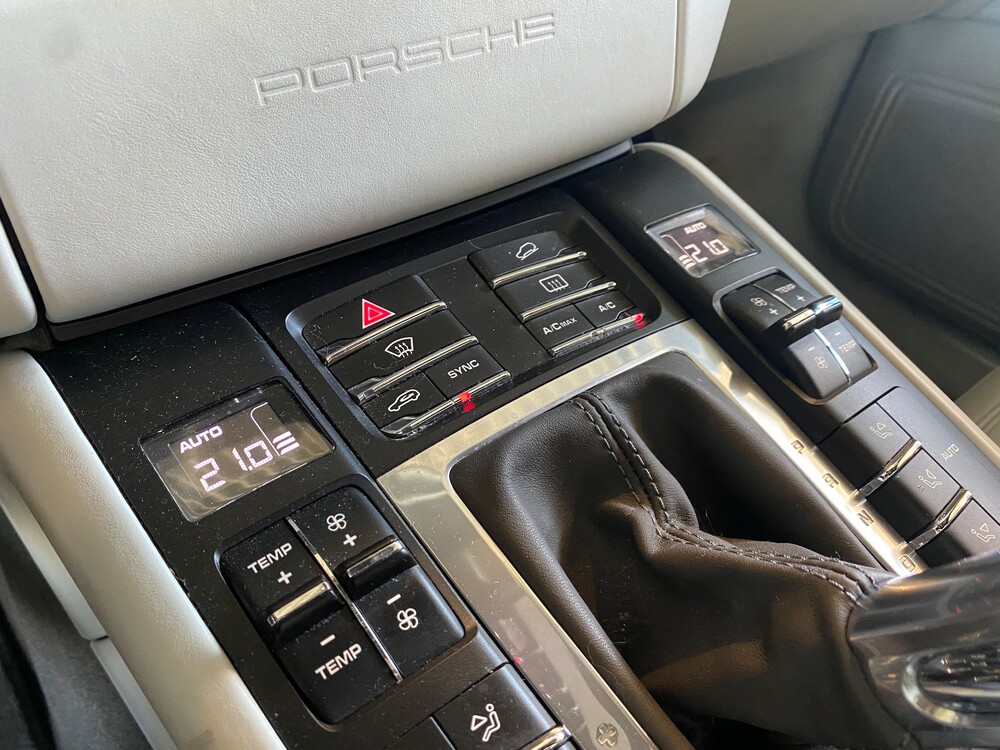 Porsche Macan 2.0 252hp 2017 -Org. NL-FACELIFT, NB-969-F.