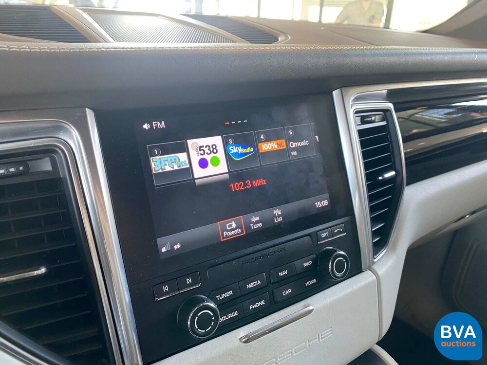 Porsche Macan 2.0 252hp 2017 -Org. NL-FACELIFT, NB-969-F.