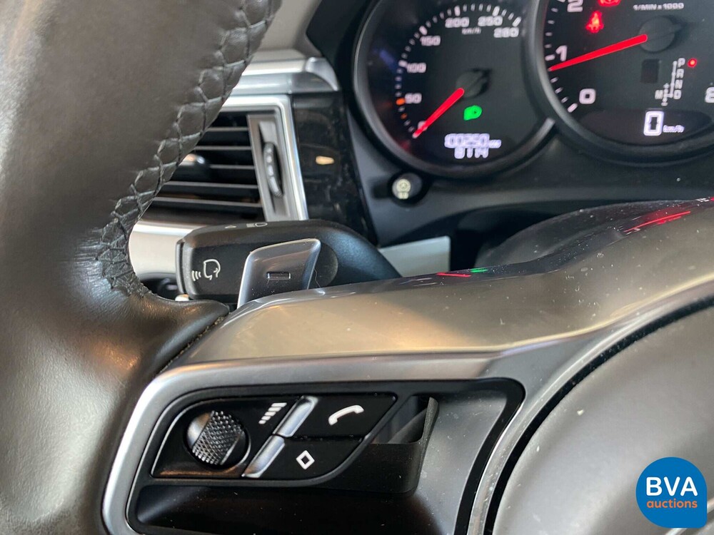 Porsche Macan 2.0 252hp 2017 -Org. NL-FACELIFT, NB-969-F.