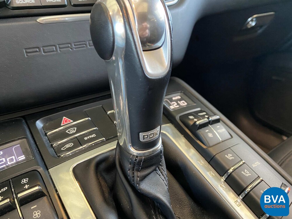 Porsche Macan Turbo Sportchrono 400PS FACELIFT 2016 -Org. NL-, KD-424-R.