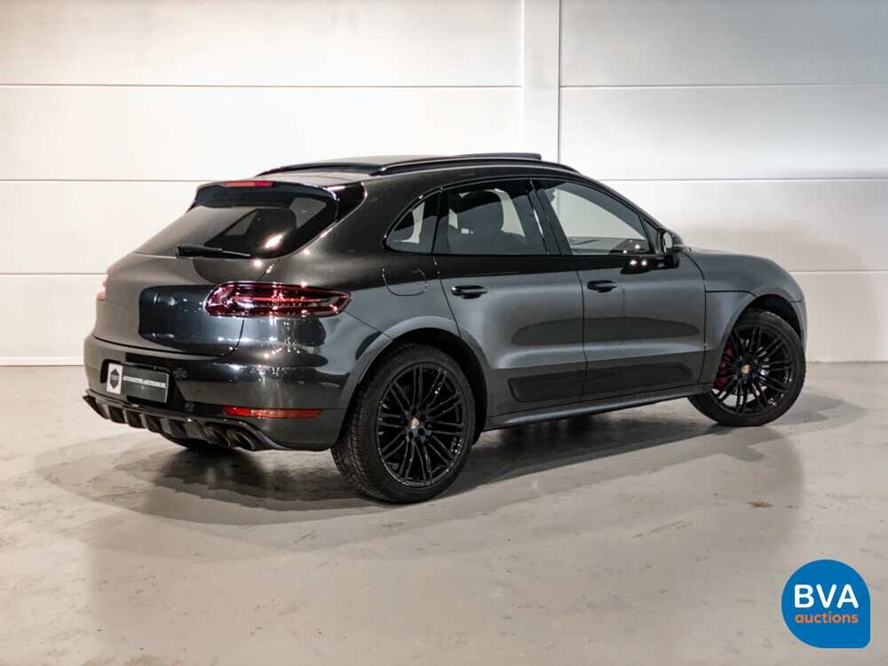 Porsche Macan Turbo 3.6 400pk FACELIFT 2016 AKRAPOVIC Sport-Chrono, NX-244-N