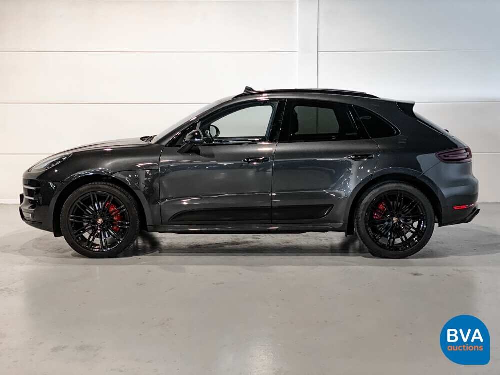 Porsche Macan Turbo 3.6 400pk FACELIFT 2016 AKRAPOVIC Sport-Chrono, NX-244-N