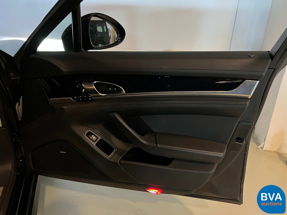 Porsche Panamera 3.0 S E-Hybrid 2014 333hp -Org. NL-, 7-TTJ-57.
