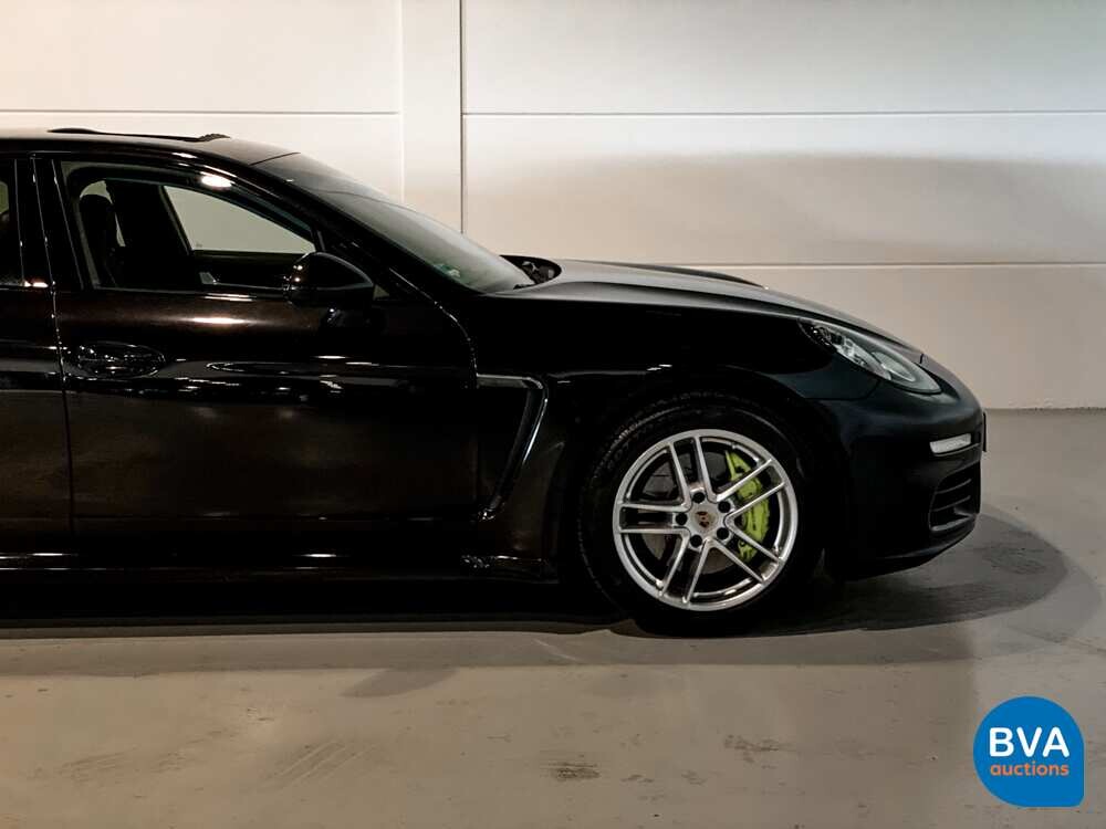 Porsche Panamera 3.0 S E-Hybrid 2014 333hp -Org. NL-, 7-TTJ-57.