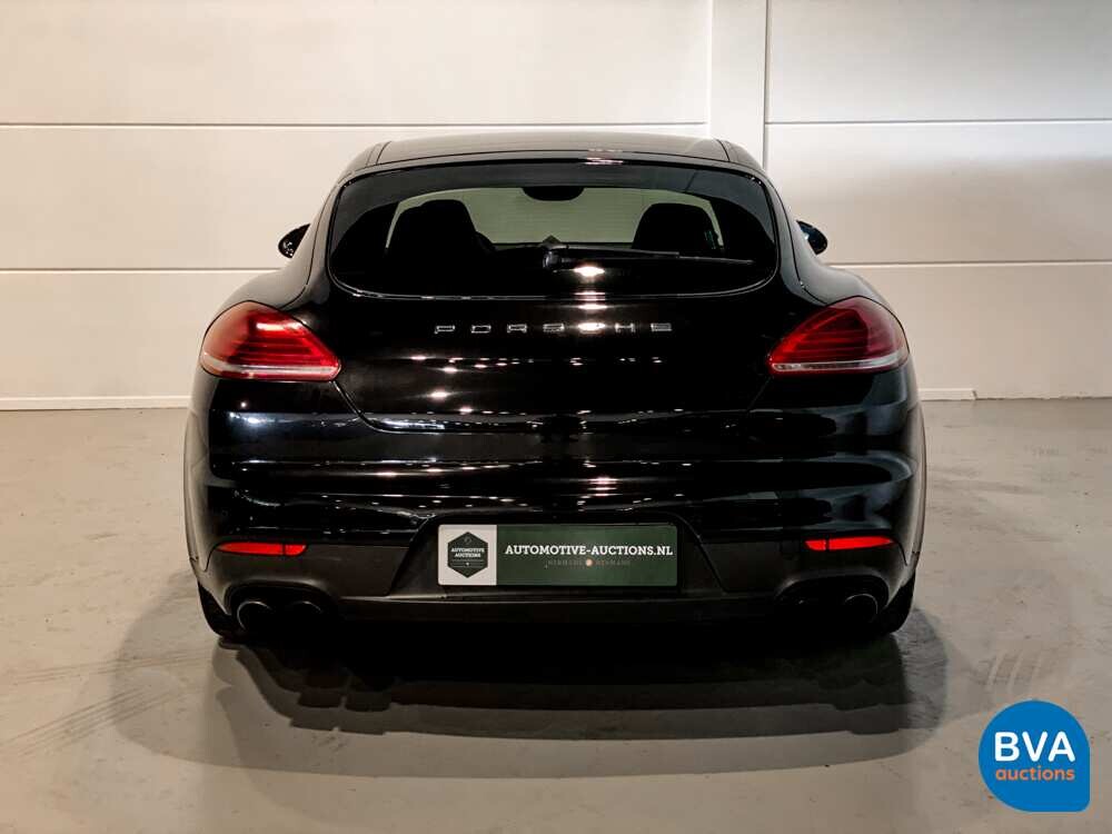 Porsche Panamera 3.0 S E-Hybrid 2014 333hp -Org. NL-, 7-TTJ-57.