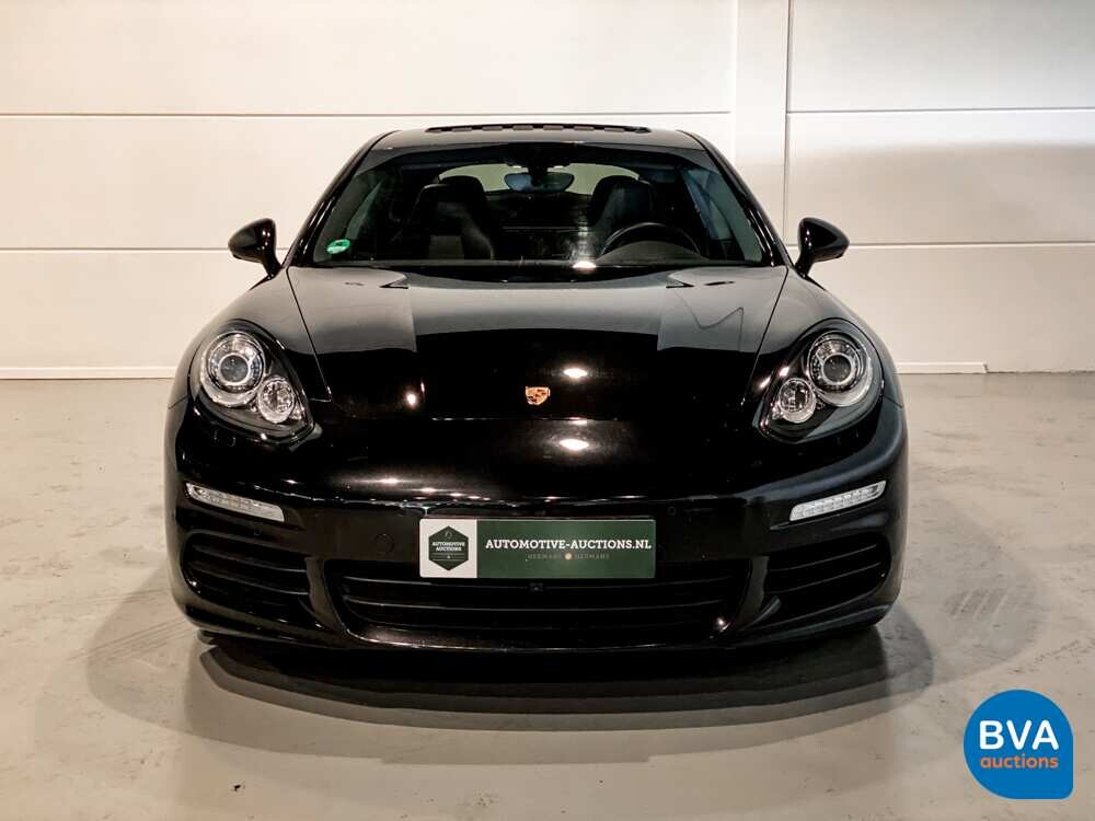 Porsche Panamera 3.0 S E-Hybrid 2014 333hp -Org. NL-, 7-TTJ-57.