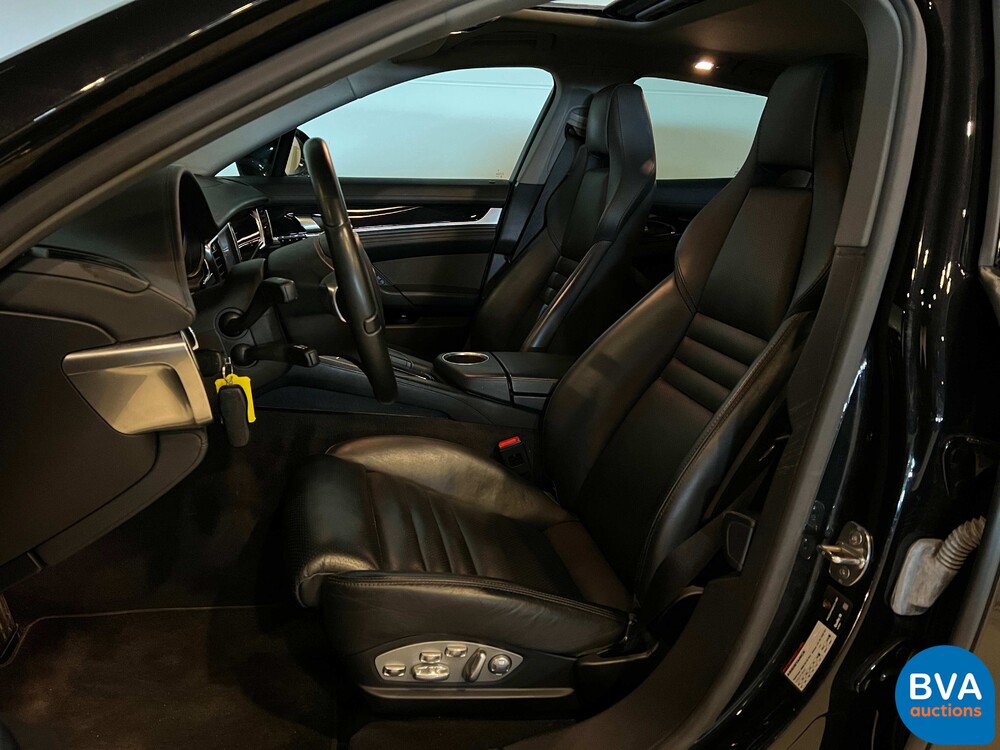 Porsche Panamera 3.0 S E-Hybrid 2014 333hp -Org. NL-, 7-TTJ-57.