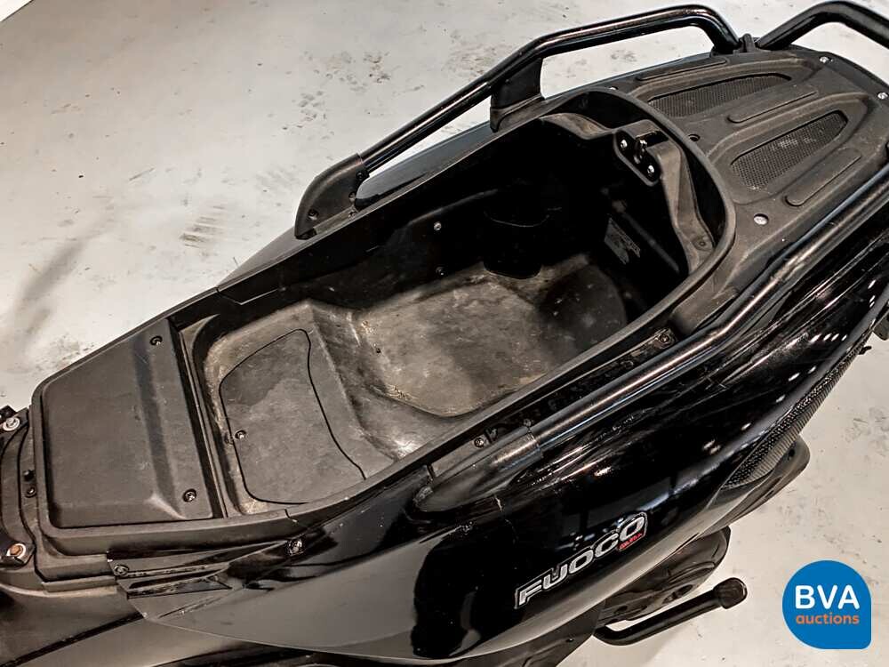 Gillera Fuoco 500LT AKRAPOVIC 2010 41 PS, 46-MH-VR.