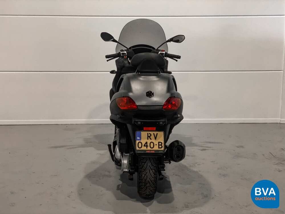 Piaggio MP3 500LT Sport  AKRAPOVIC 39pk 2012, RV-040-B