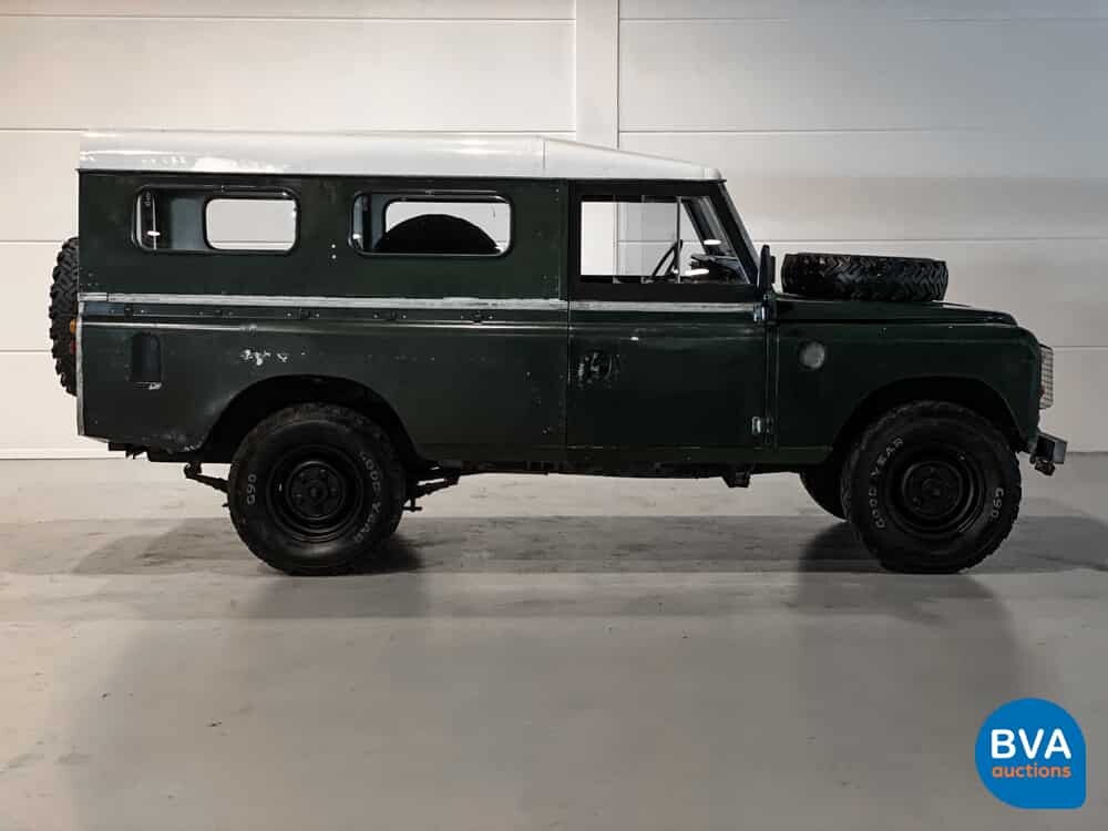 Land Rover 3.5L V8 Stage One 109 inch.