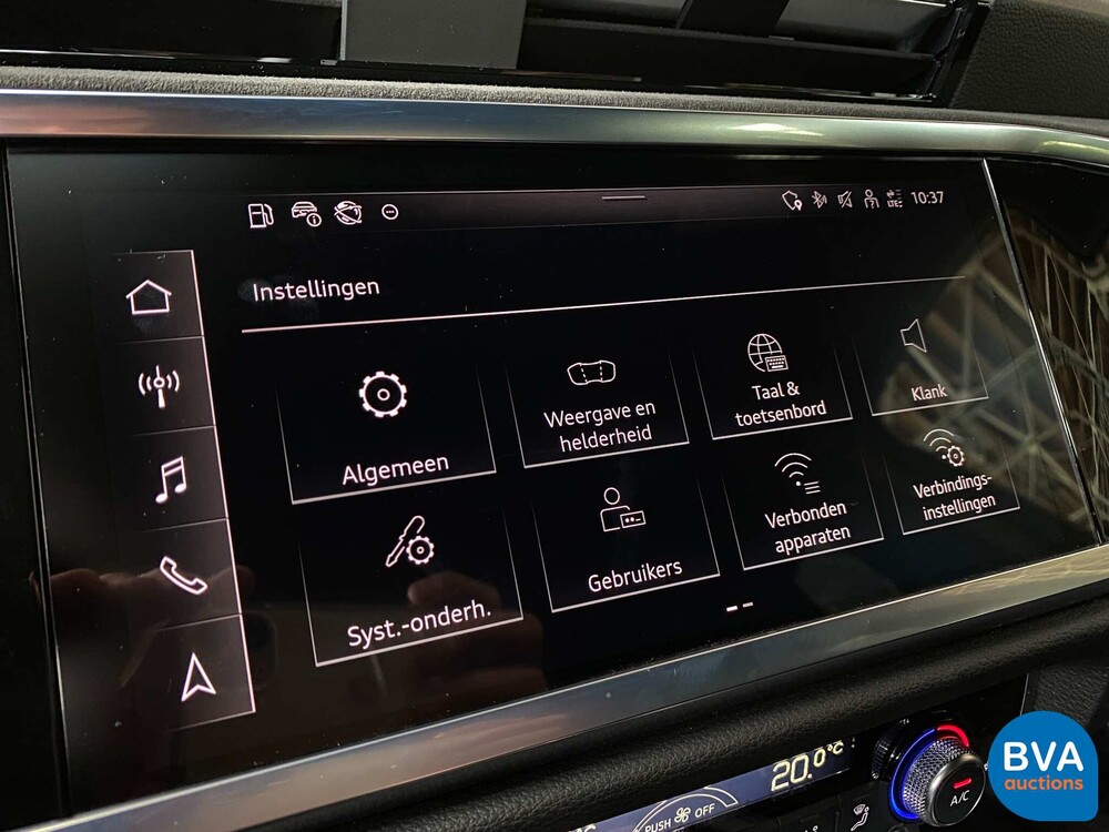 Audi RSQ3 Sportback Quattro 400PS 2022.