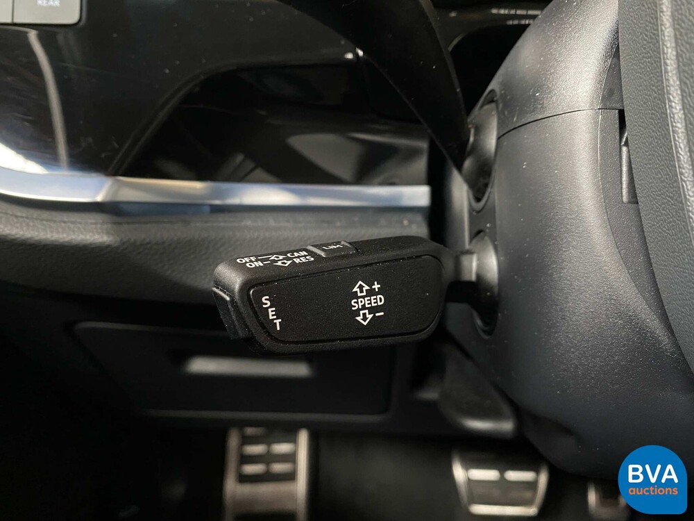 Audi RSQ3 Sportback Quattro 400PS 2022.