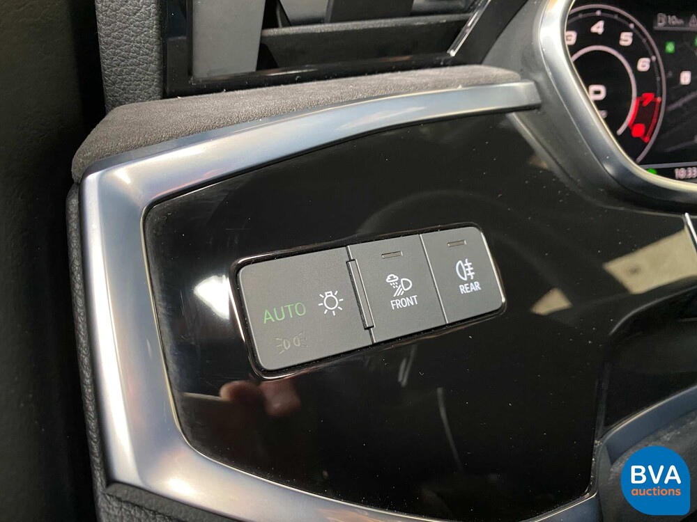 Audi RSQ3 Sportback Quattro 400PS 2022.