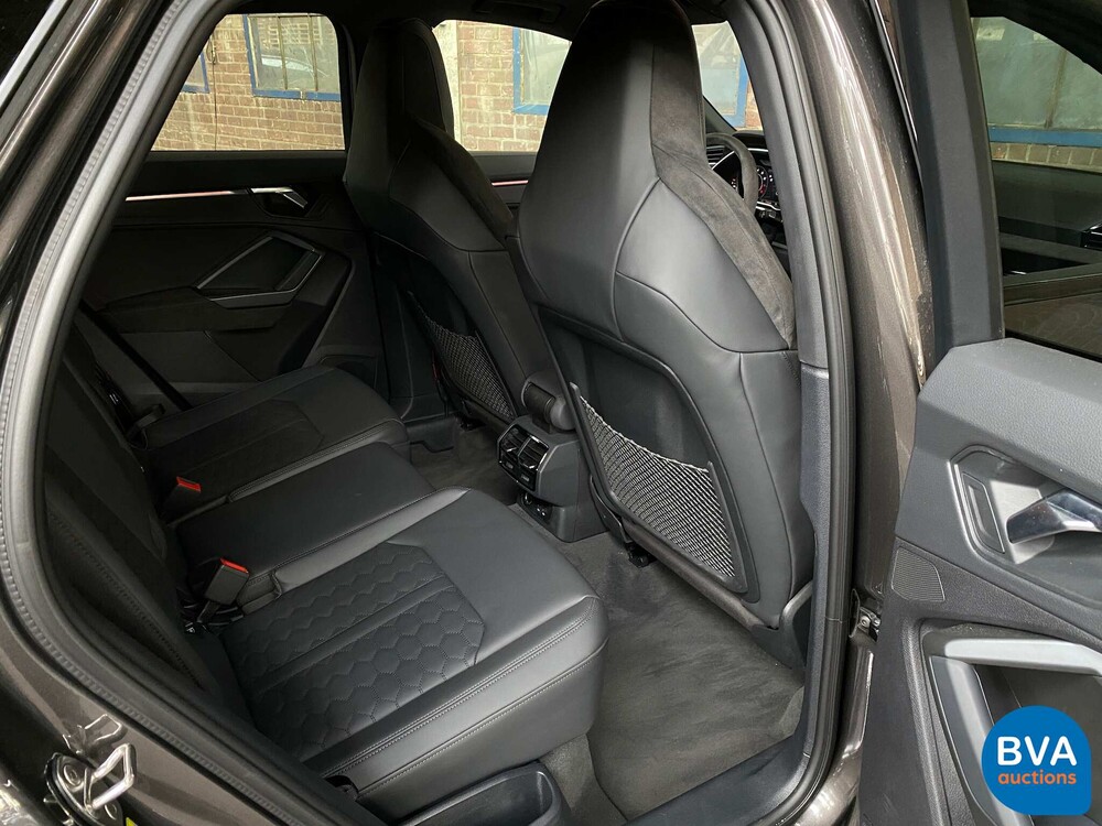 Audi RSQ3 Sportback Quattro 400PS 2022.