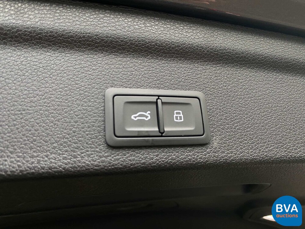 Audi RSQ3 Sportback Quattro 400PS 2022.