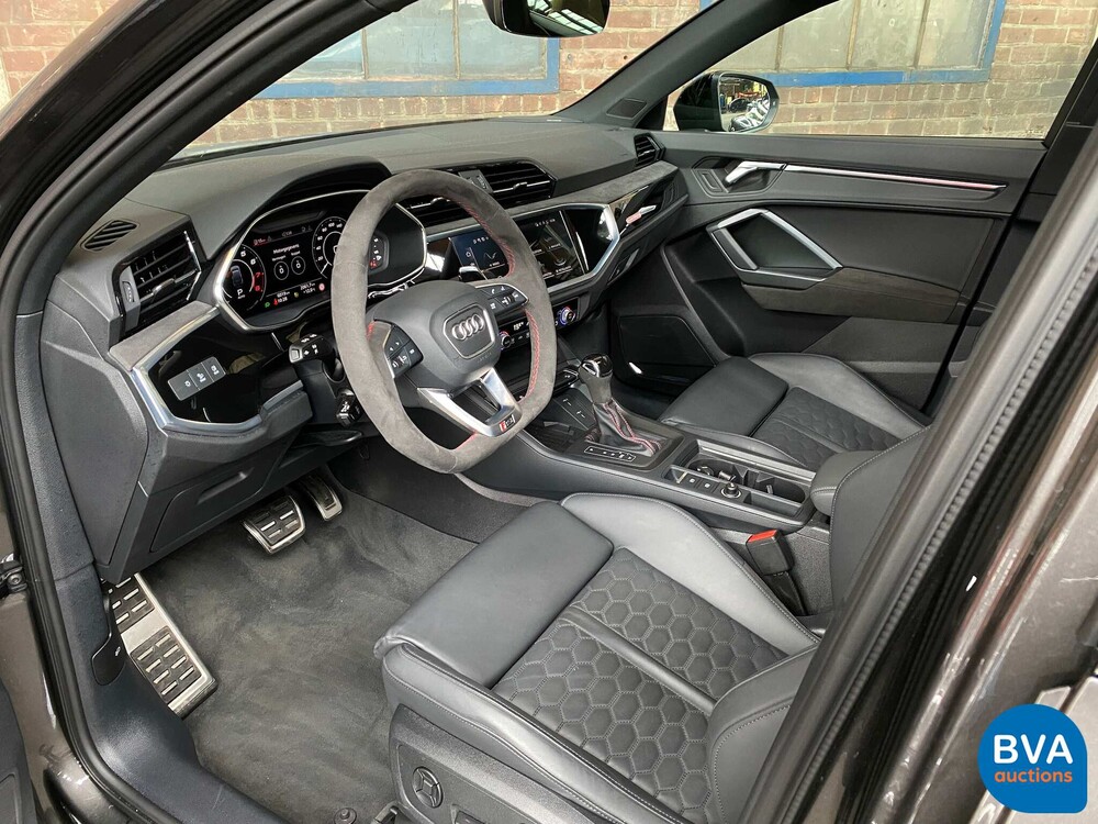 Audi RSQ3 Sportback Quattro 400PS 2022.