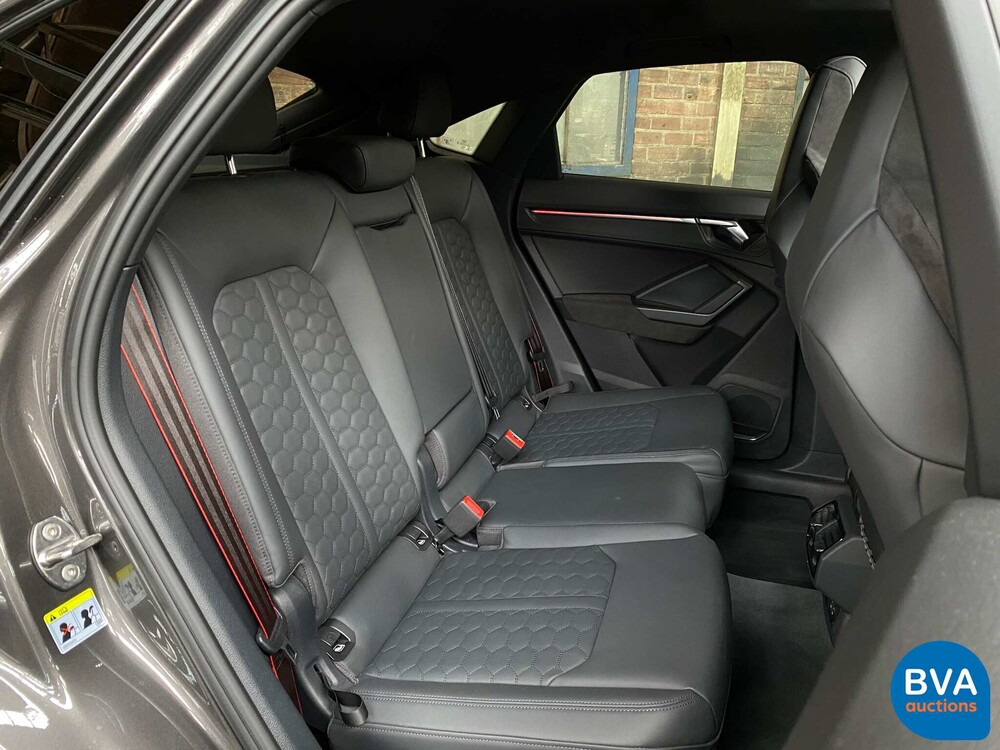 Audi RSQ3 Sportback Quattro 400PS 2022.