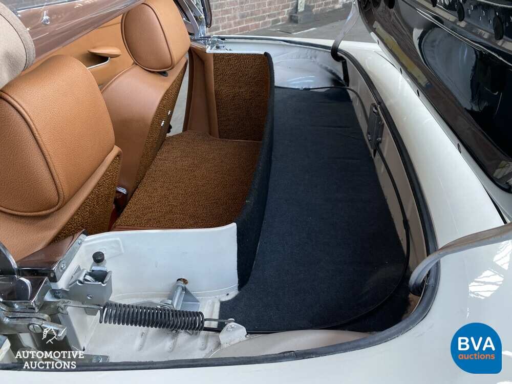 Mercedes-Benz 230 SL Pagode 170 PS 1965, PM-29-17.