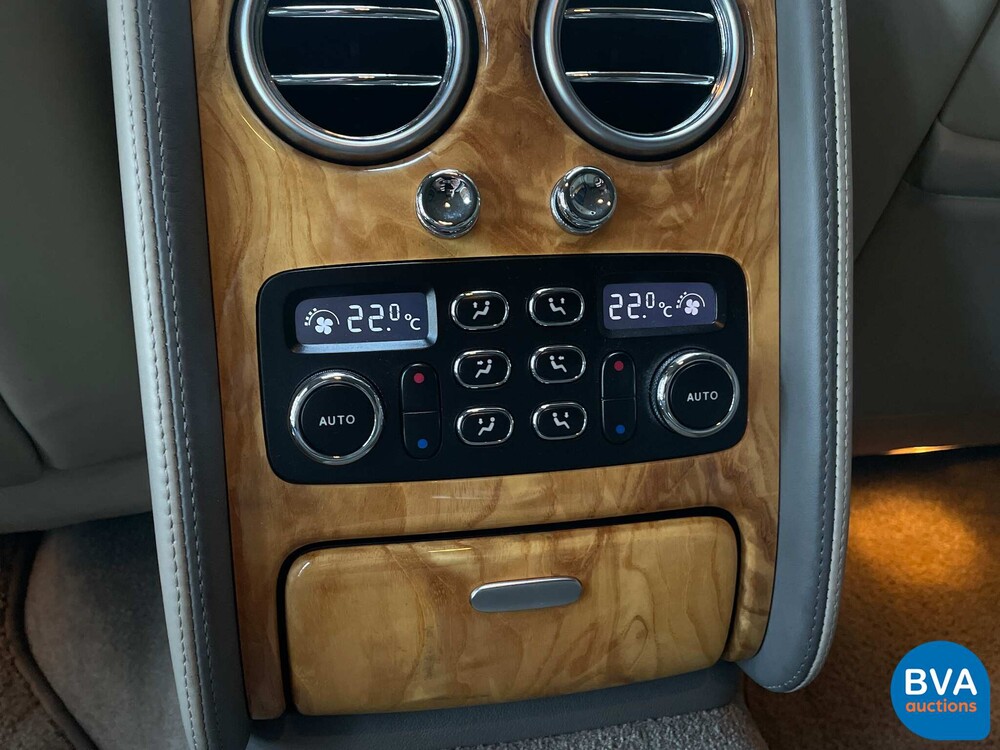 Bentley Continental Flying Spur 6.0 W12 560 PS 2006.