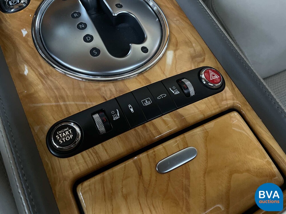 Bentley Continental Flying Spur 6.0 W12 560 PS 2006.