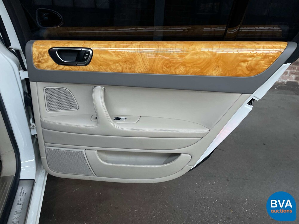 Bentley Continental Flying Spur 6.0 W12 560 PS 2006.