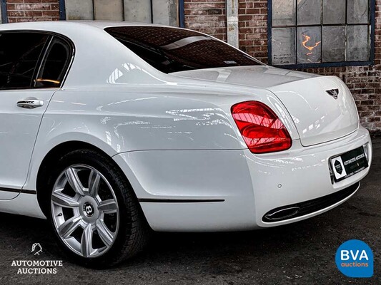 Bentley Continental Flying Spur 6.0 W12 560hp 2006.