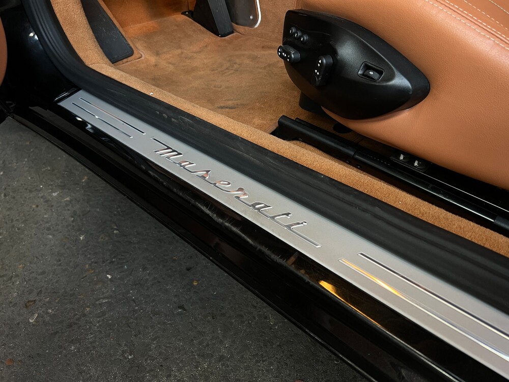 Maserati Granturismo 4.2 V8 405 PS 2008.