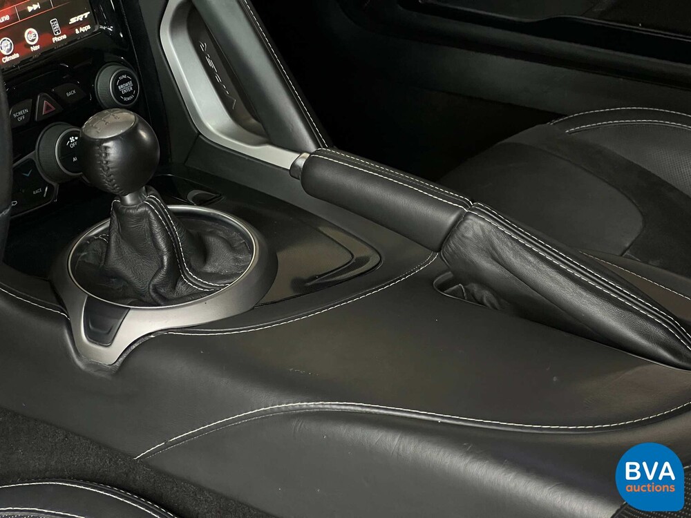 Dodge Viper GTS SRT-10 Handbuch 8.4 V10 Spezial-Streckenpaket 2013.