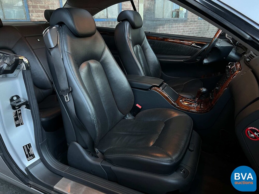 Mercedes-Benz CL500 Coupé 306 PS 2002.