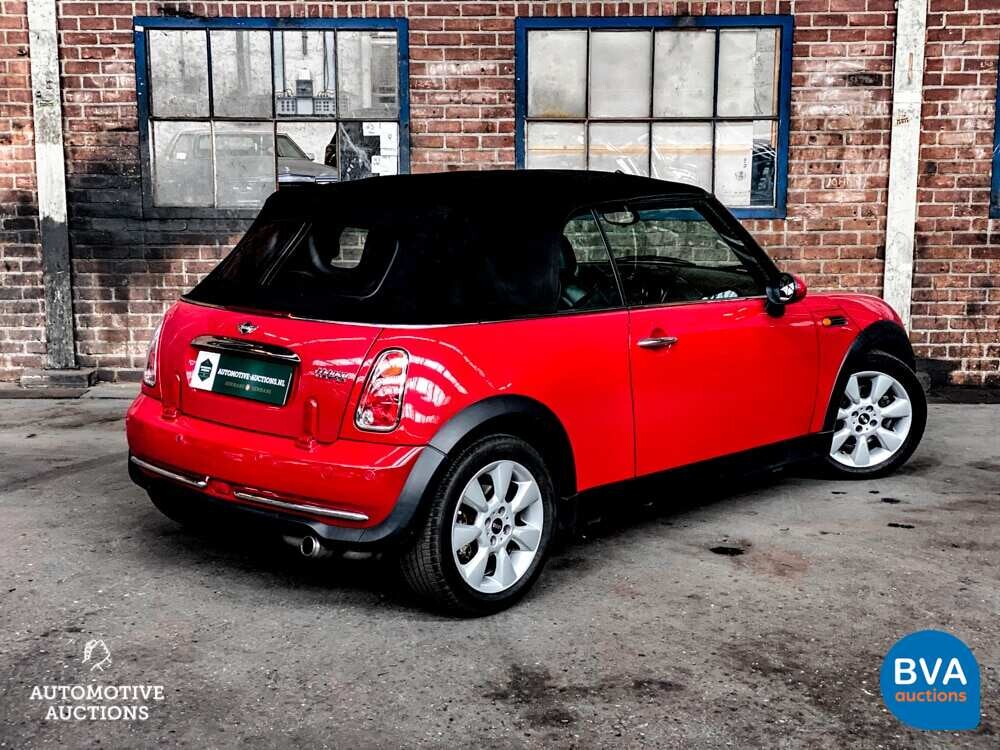 Mini Cabrio 1.6 Cooper Chili 116pk 2004 -Org. NL-, 87-PP-LN.
