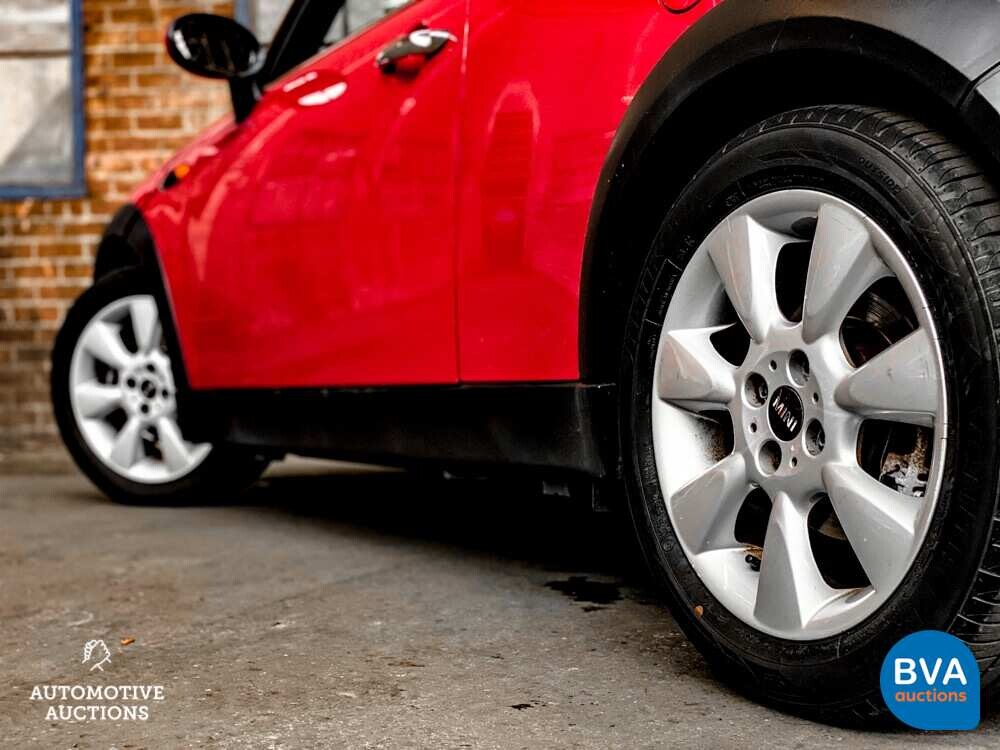 Mini Cabrio 1.6 Cooper Chili 116pk 2004 -Org. NL-, 87-PP-LN.