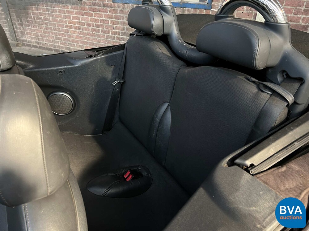 Mini Cabrio 1.6 Cooper Chili 116pk 2004 -Org. NL-, 87-PP-LN.