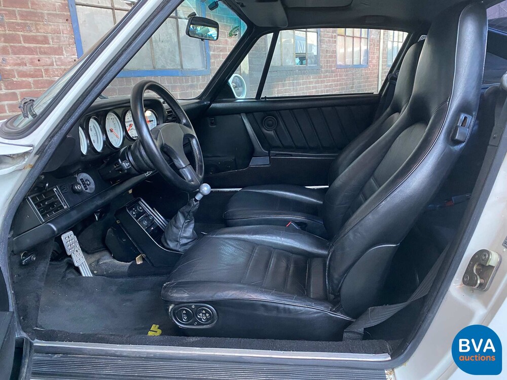 Porsche 911 Carrera 3.2 Coupé RUF CTR 1986.