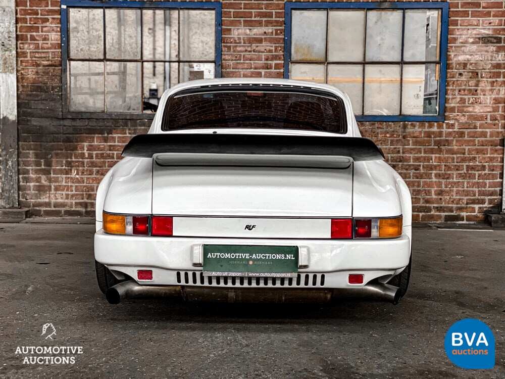 Porsche 911 Carrera 3.2 Coupé RUF CTR 1986.