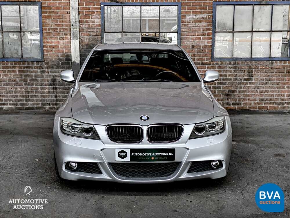 BMW 318i M-Sport 3er Reihe 143PS 2010 -Org. NL-, 98-LJH-2.