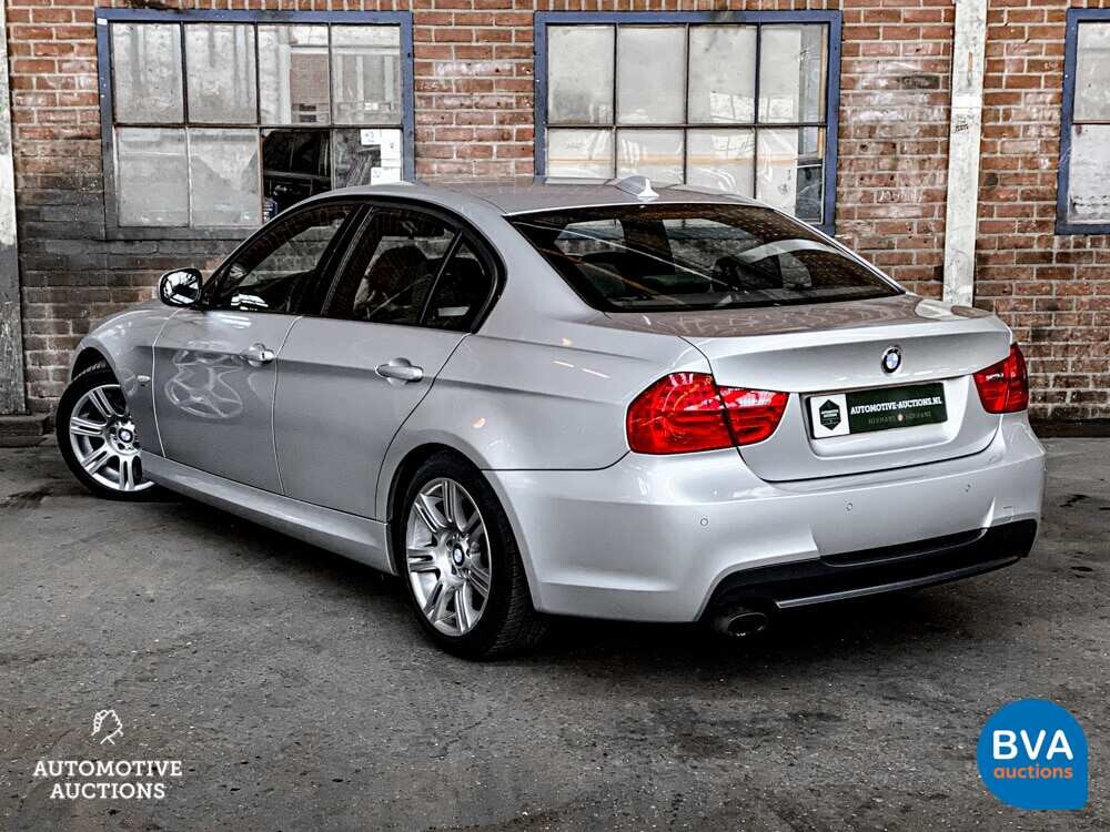 BMW 318i M-Sport 3er Reihe 143PS 2010 -Org. NL-, 98-LJH-2.