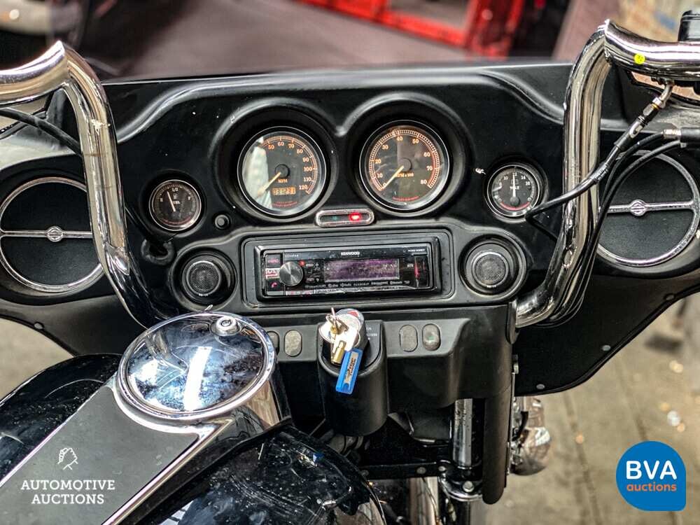 2002 Harley-Davidson FLHT Electra Glide Standard Cruiser 52 PS.