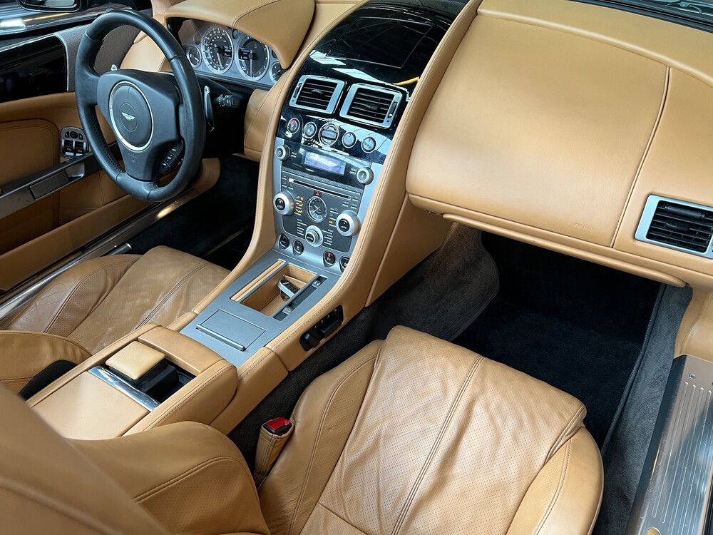 Aston Martin DB9 Volante 6.0 V12 476 PS 2010 Cabrio, P-330-GJ.