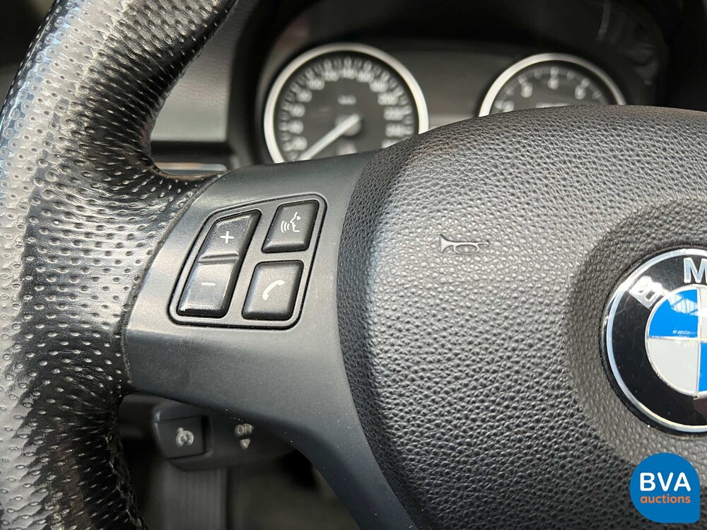 BMW 325i Cabriolet High Executive 3er-Reihe 211 PS 2008, K-815-VT.