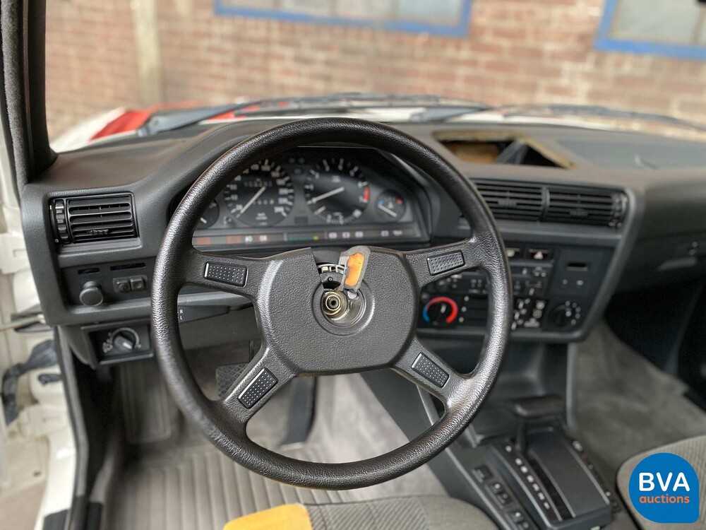 BMW 325i E30 170pk 1987 -DEMOMODELL-.