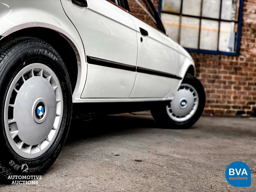 BMW 325i E30 170pk 1987 -DEMOMODELL-.