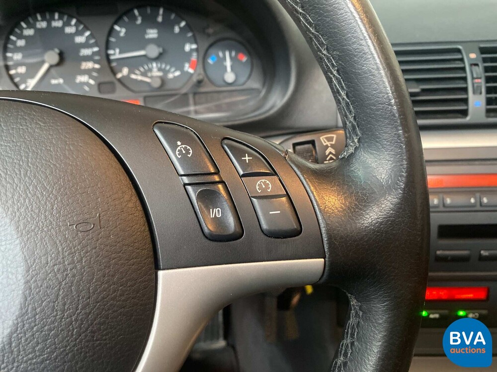 BMW 325Ci Executive Coupé 192pk 3er 2004, JK-513-X.