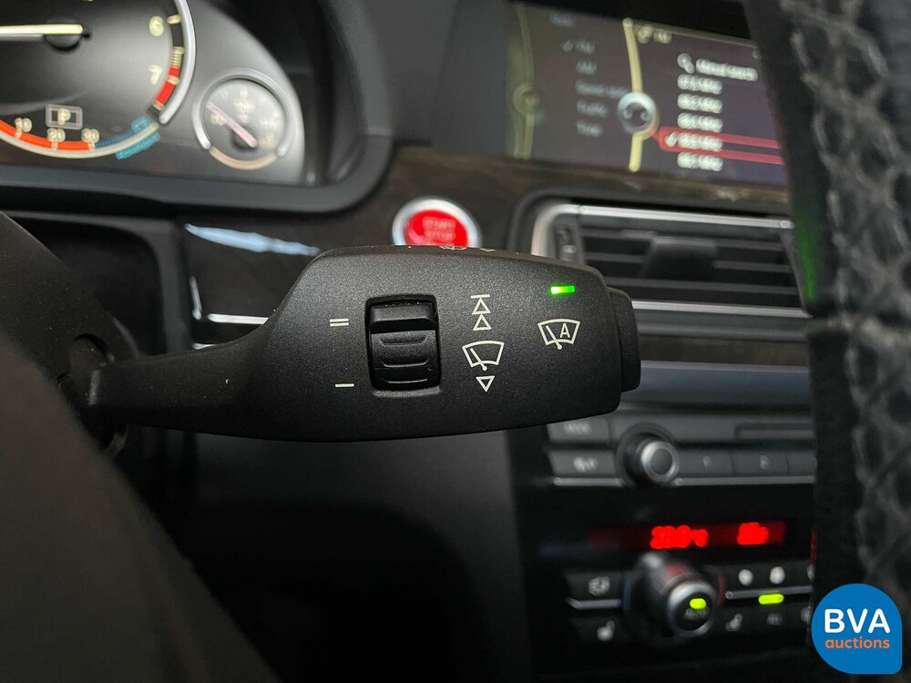 BMW ActiveHybrid7 Alpina 4.4 V8 465 PS 7er F04 2011.