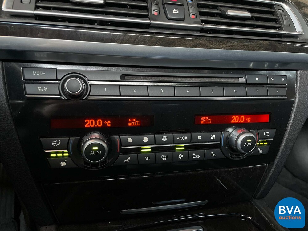 BMW ActiveHybrid7 Alpina 4.4 V8 465 PS 7er F04 2011.