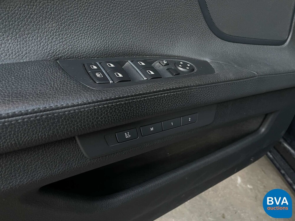 BMW ActiveHybrid7 Alpina 4.4 V8 465 PS 7er F04 2011.