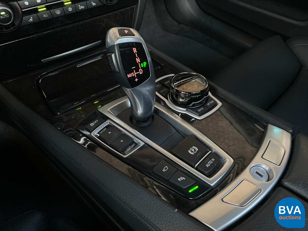 BMW ActiveHybrid7 Alpina 4.4 V8 465 PS 7er F04 2011.