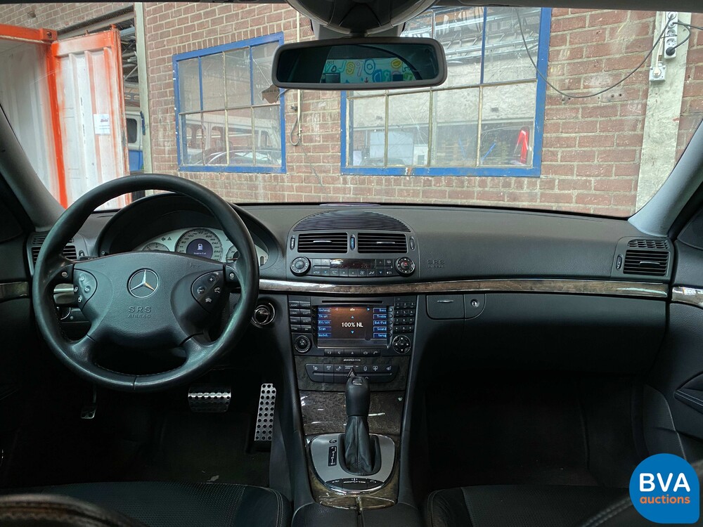 Mercedes-Benz E55 AMG 5.4 V8 E-Klasse 476 PS 2003, 42-LG-GK.